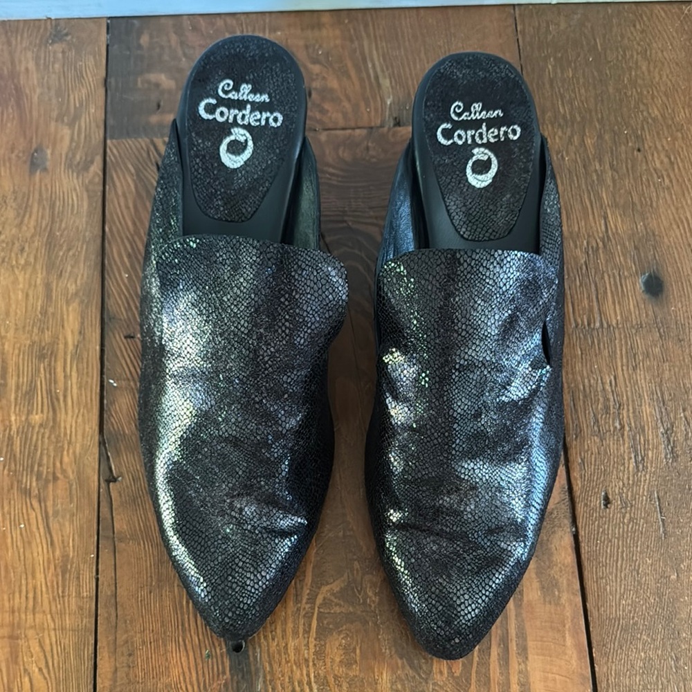 Colleen Cordero Black Shimmer Textured Mule Wedges - 8 1/2